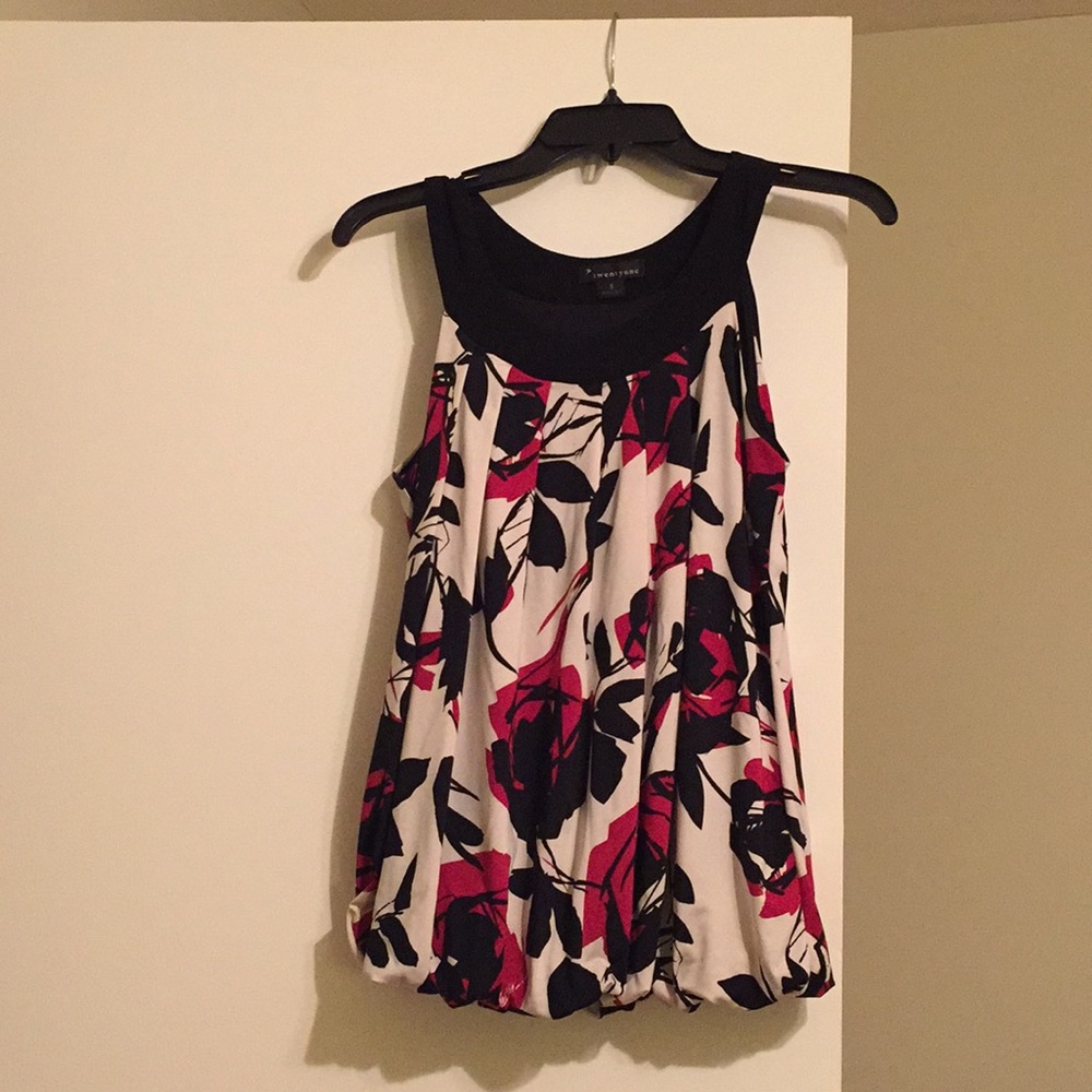 Black and red roses blouse